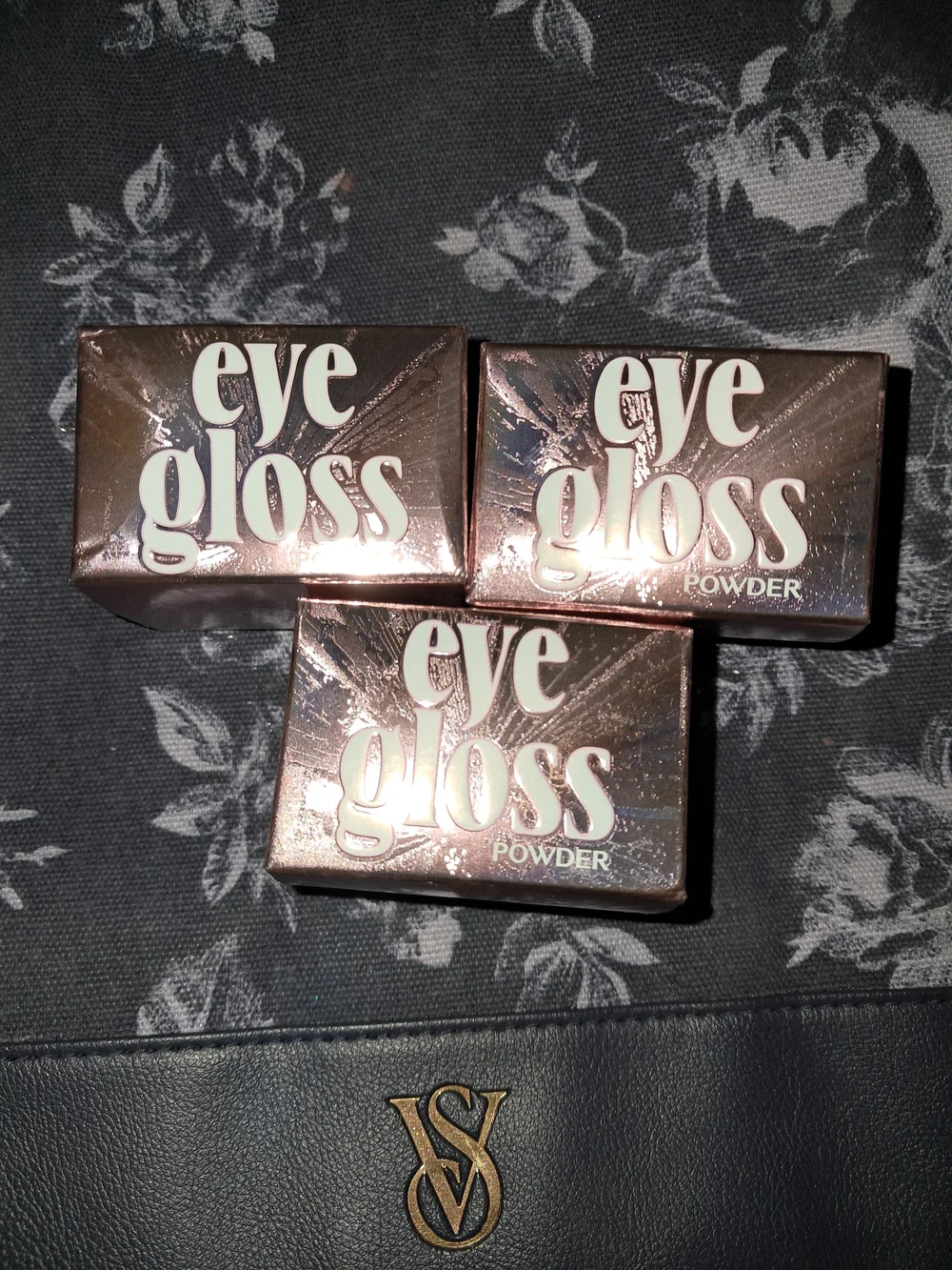 Jeffree Star Eye Gloss Powder Trio - Rose Metallic Packaging